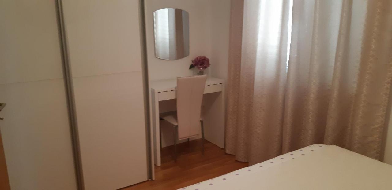 Apartman Dominik Макарска Экстерьер фото