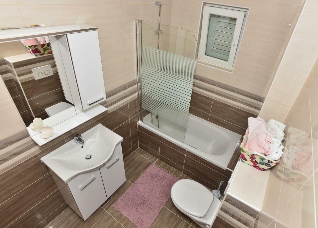 Apartman Dominik Макарска Экстерьер фото