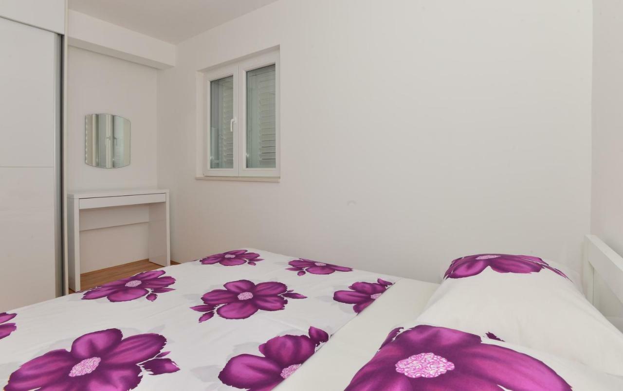 Apartman Dominik Макарска Экстерьер фото