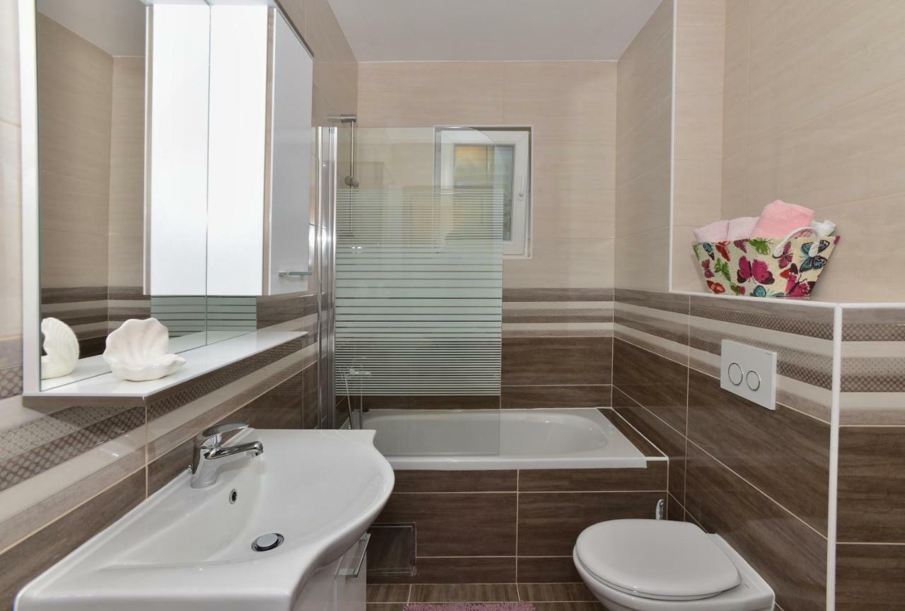 Apartman Dominik Макарска Экстерьер фото