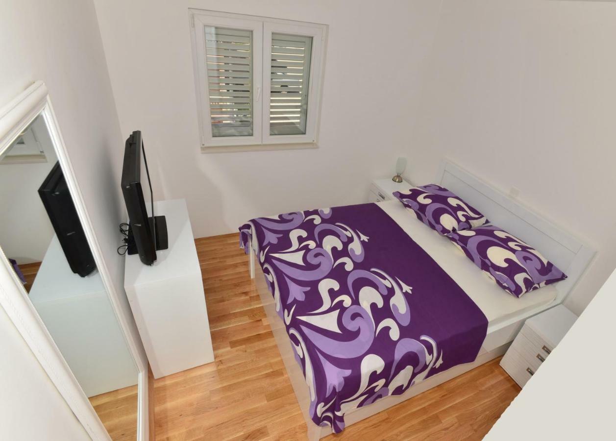 Apartman Dominik Макарска Экстерьер фото