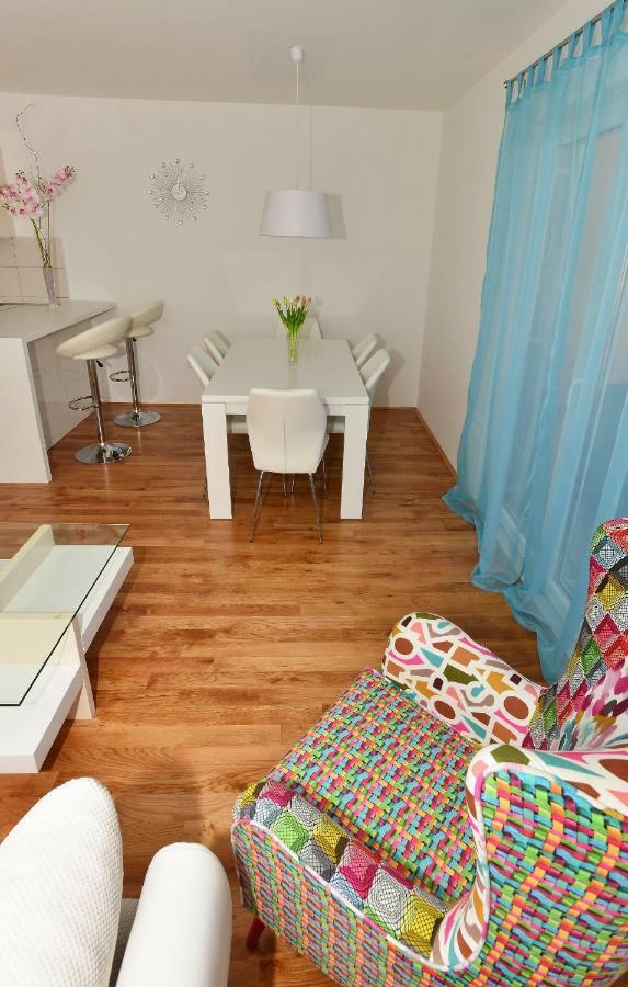 Apartman Dominik Макарска Экстерьер фото