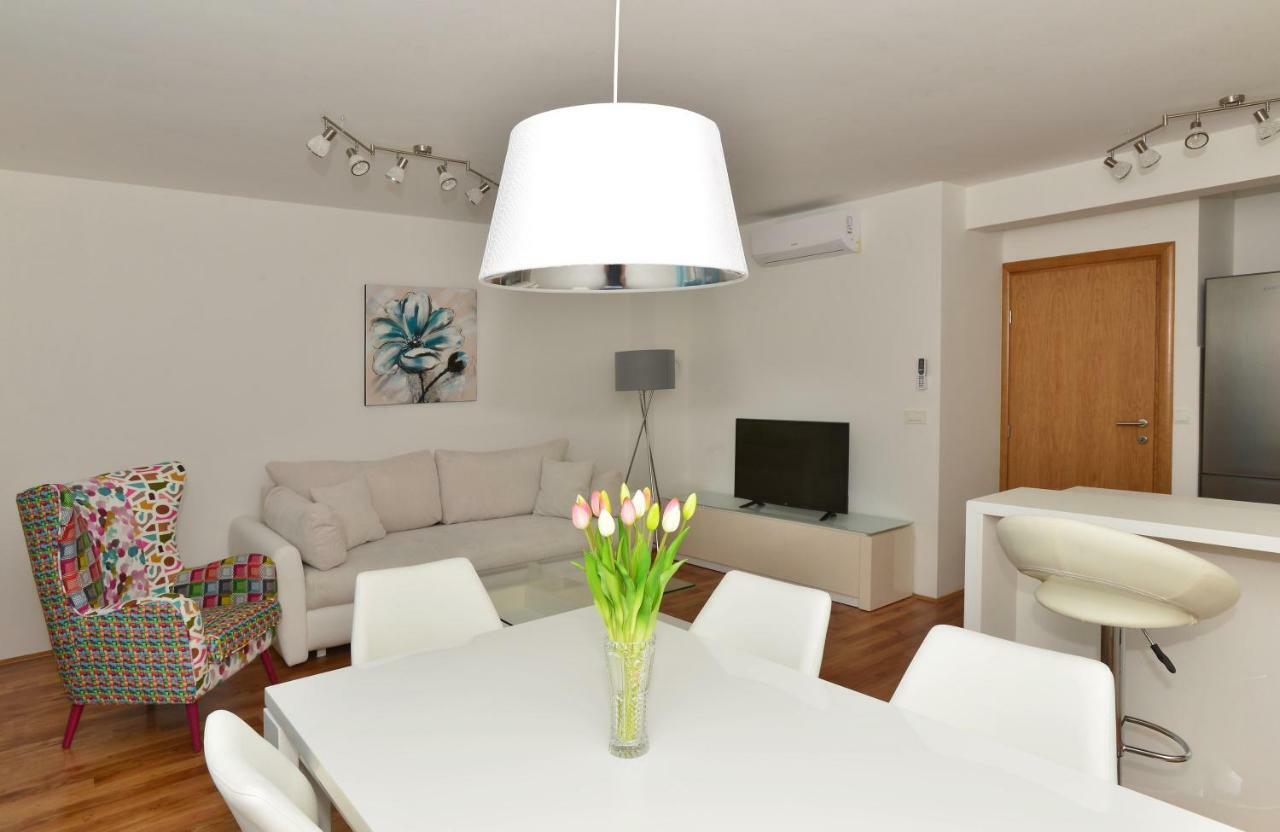 Apartman Dominik Макарска Экстерьер фото