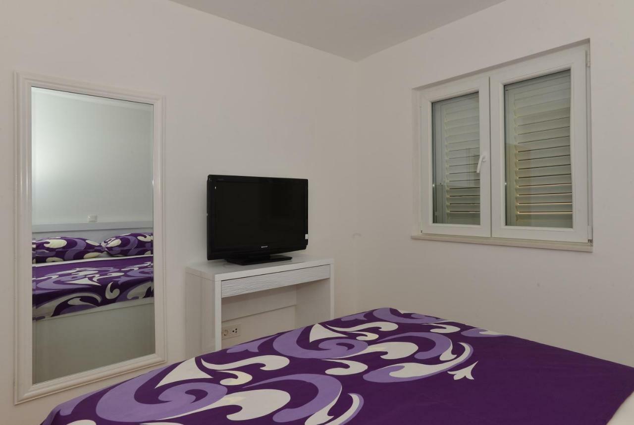 Apartman Dominik Макарска Экстерьер фото